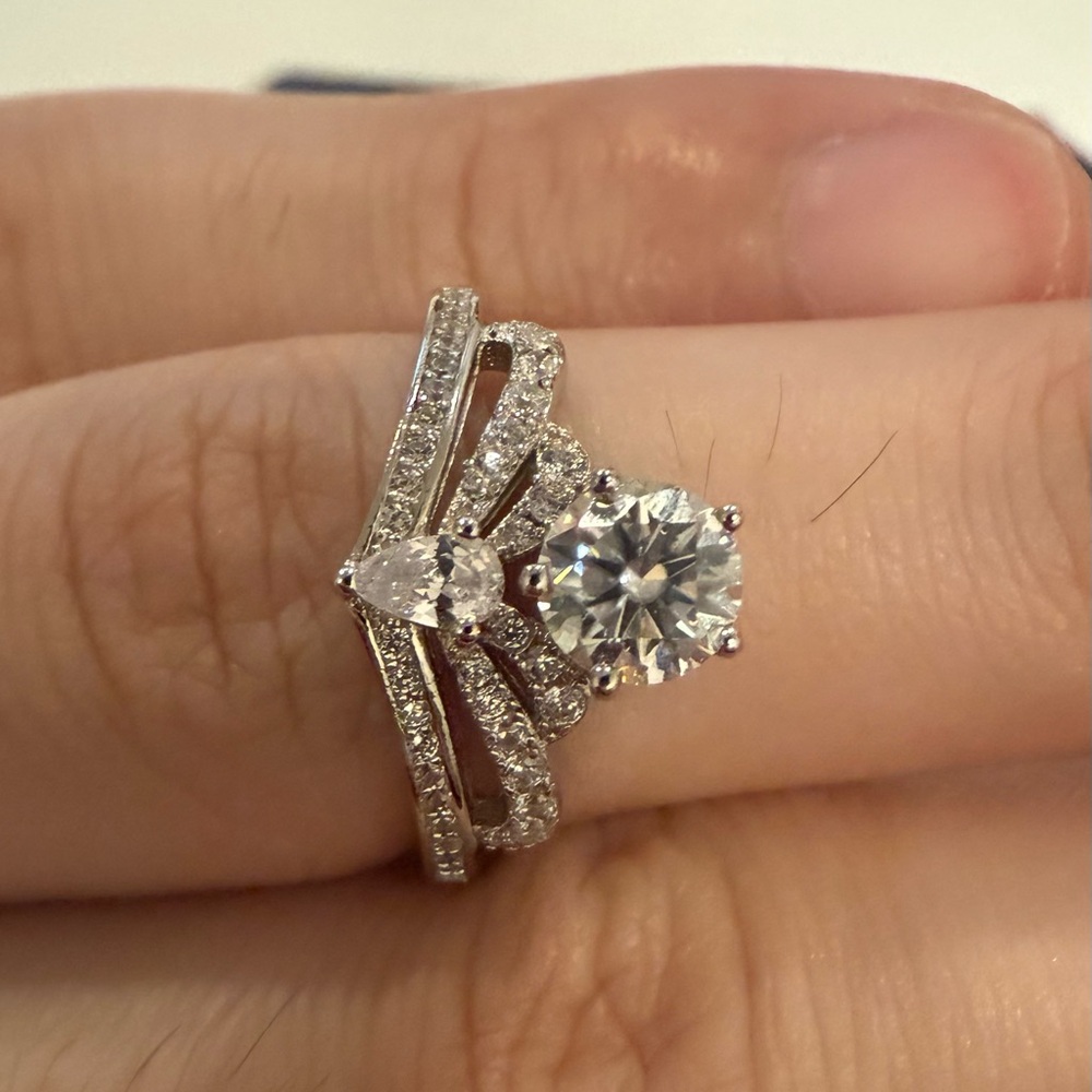 Certified 1.2CT Moissanite Ring size 7 or 8